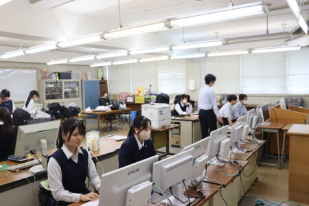 生徒会説明文ページ②