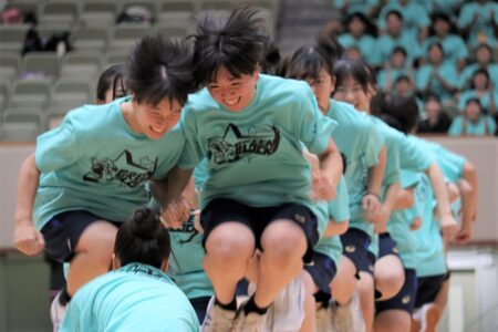 体育祭縄跳び黄緑